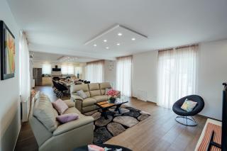 Luxury villa La Perla with heated pool - Krivodol - 1