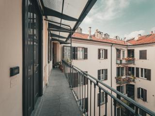 Red Dragon Suite - Via Paolo Sarpi - Milan - 1