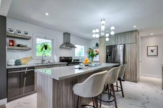 4 Bedrooms or 2 bedrooms house near Fairview Mall and 401 & DVP - Toronto - 7