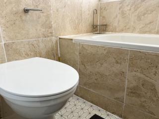 Beautiful 2 Bed City Centre - FREE Private Parking - Long Stay Rates Available - Leeds - 6
