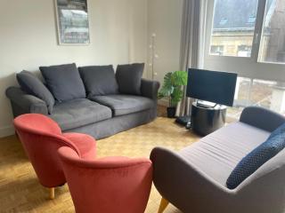 Chic Modern Studio Steps from Luxembourg Gardens Henri Barbusse - Gennevilliers - 7
