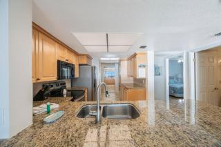 #409 Madeira Norte Condos - 1