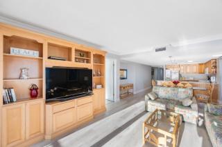 3b 2b Direct Beach Front Top Floor Corner - 6
