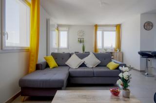 T3 Duplex avec parking et balcon à Euromed - 5