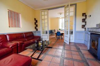Villa avec piscine et billard - 5