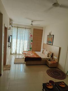 Vasudev Kutumb Atithi Devo Bava - 8