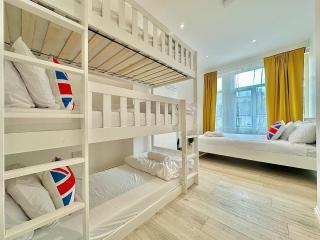 Flat A Garrat Lane - 5