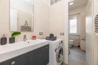 Brand new and close to downtown! - Milan - 7