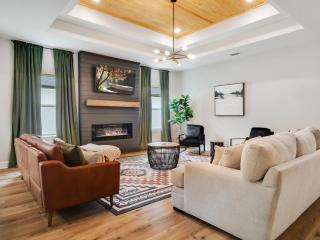 New take on midtown modern - Tallahassee - 7