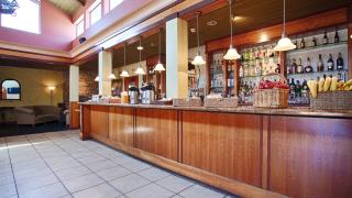 SFO El Rancho Inn SureStay Collection by Best Western - Millbrae - 8