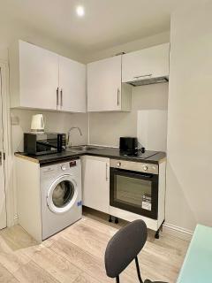 Flat B Garrat Lane - Londra - 7