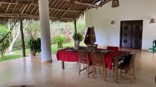 Magical 4-bed staffed Watamu house with epic views - Watamu - 4