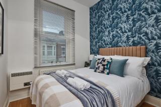 Large Flat Close to The City Centre - Sleeps 12 - Elswick - 3