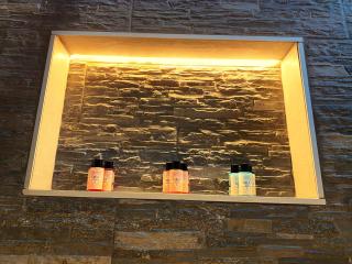 Nissi Avenue Studios - 2