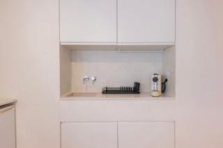 Cozy 1BDR Apartment by LovelyStay - Lisbona - 1