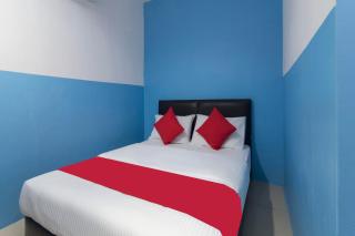 Mines Cempaka Budget Hotel - 4