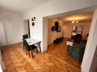 Saburtalo - Vaja Pshavela 4 Block - 0