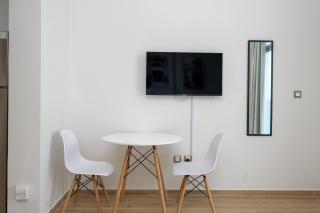 Charming Studio in Azizi Aura with City View - 1