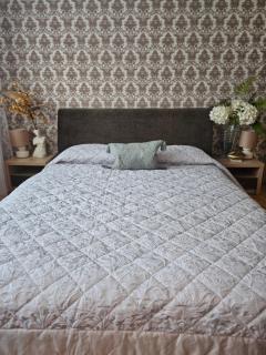 E D Arena View Apartment - 4