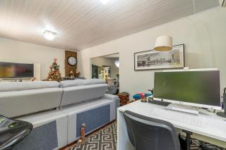 Casa a 900m da Rua Coberta, única e espaçosa - 3