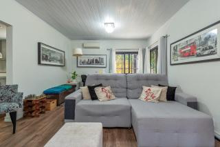 Casa a 900m da Rua Coberta, única e espaçosa - 5