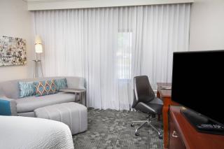 Courtyard by Marriott Valdosta - 4