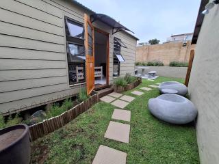 Petite Cottage Plett - Plettenberg Bay - 9