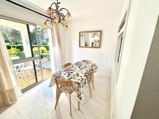 Two Bedroom Apartment in Bellaluz Community - Atamaría - 9