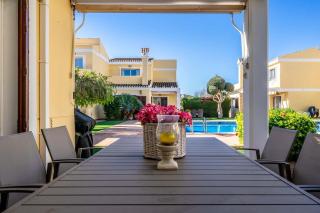 Central Four Bedroom Villa in La Manga Club - Atamaría - 9