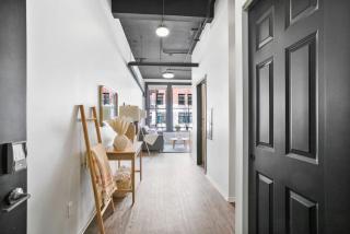 Urban Modern Living Downtown w Free Coffee and WiFi - Spokane - 5