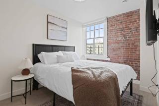 Roav Stays - J and K on Main Luxury Apartment 405 - Spokane - 3