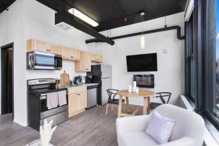 Urban SoHo Suite in the Heart of Downtown - Spokane - 3
