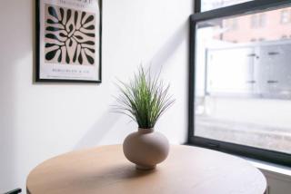 Designer Loft Downtown with WiFi 210 - Spokane - 3