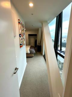 Brand New CBD High Rise 1 Bed With Ocean View on the Doorstep of Courtenay Place - Wellington - 6