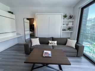 Slope Side Studio In The Heart of Canyons Village with Heated Pool & Hot Tub! - Park City - 8