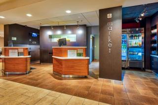 Courtyard Hampton - Hampton - 1