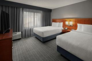 Courtyard by Marriott Portland Beaverton - Beaverton - 2