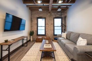 Walkable Downtown Loft with King Bed & Self Check in - Spokane - 9