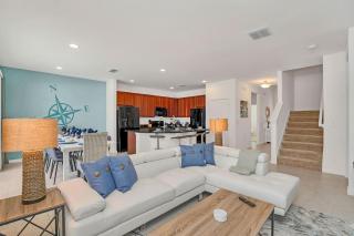 Home w Pool & Games Room Near Disney -Pet Friendly - 7