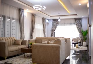 Litchfield Court - 7