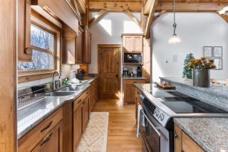 Wolf Ridge Lodge - 3