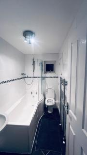 Eaglescliffe Quarters - 1