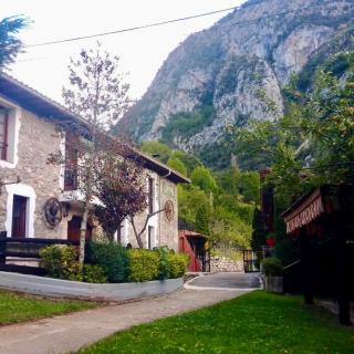 Albergue La HERMIDA - La Hermida - 5