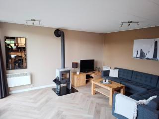 Nice holidayhome near the lakes - Grou - 8