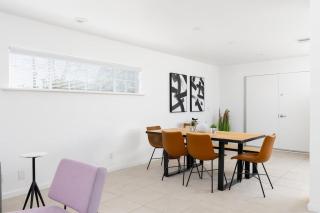 3 bedroom near Culver City-Palms - 3