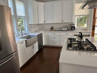 Gator Grove - Colonial House - Brand New Build! - Gainesville - 1