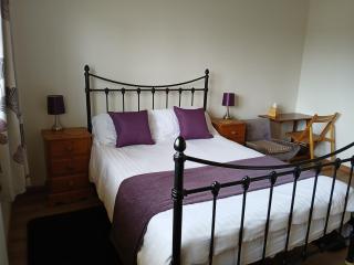 Woodlands Peaceful Bedrooms - Hemingford Grey - 6