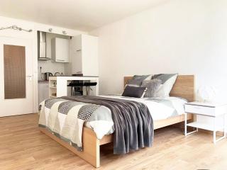 Nice apt nearby arc triomphe champe elysee - Paris - 0