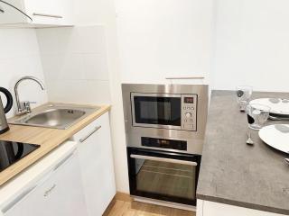 Nice apt nearby arc triomphe champe elysee - Paris - 9