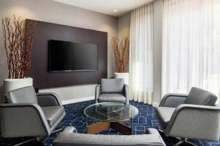 Courtyard by Marriott Phoenix North - 3